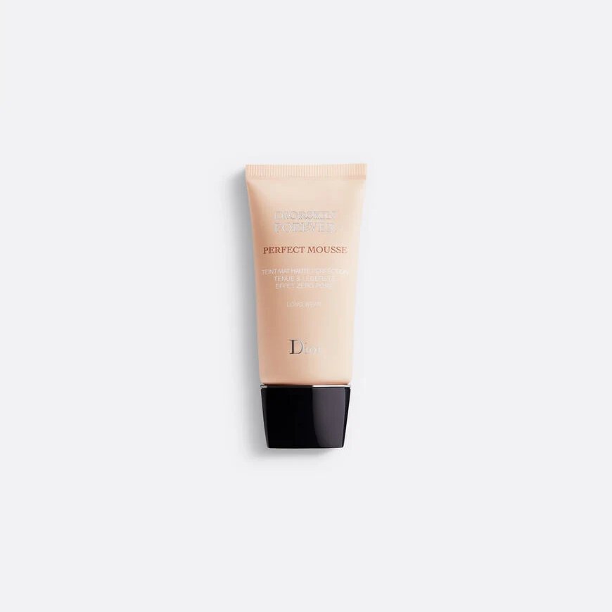 Dior Forever Perfect Mousse 4