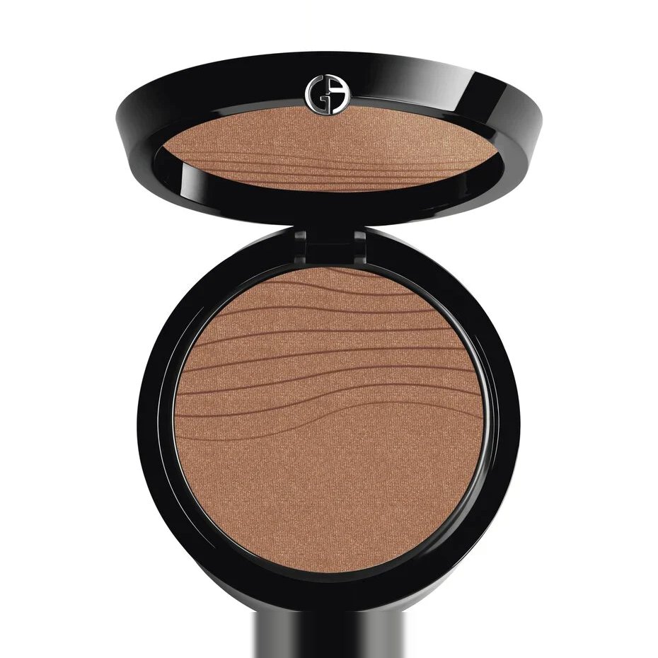 Giorgio Armani Luminous Silk Glow Fusion Powder 3