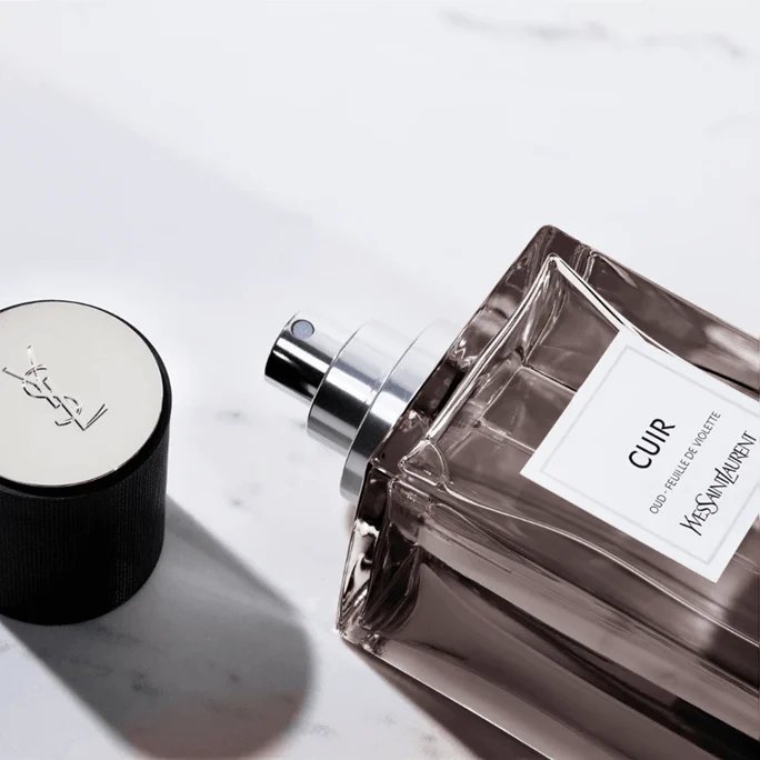 Yves Saint Laurent  Cuir Oud Le Vestiaire Des Parfums 125ml 3