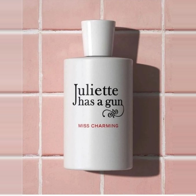 Juliette Has a Gun Miss Charming EDP 100 ml 3