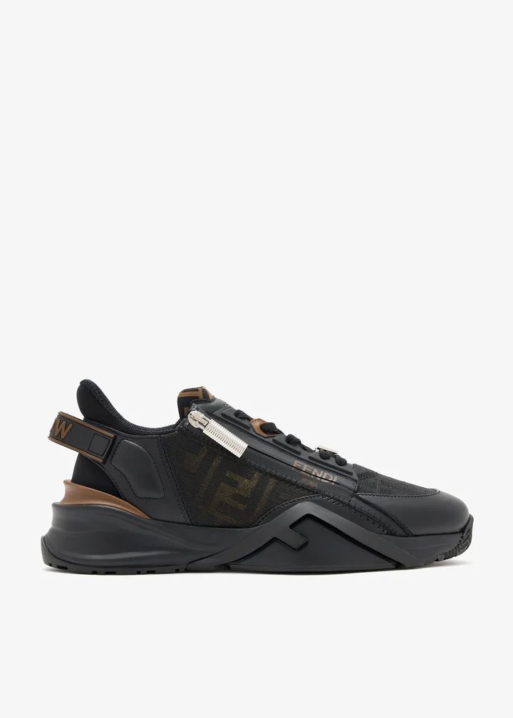 Flow sneakers