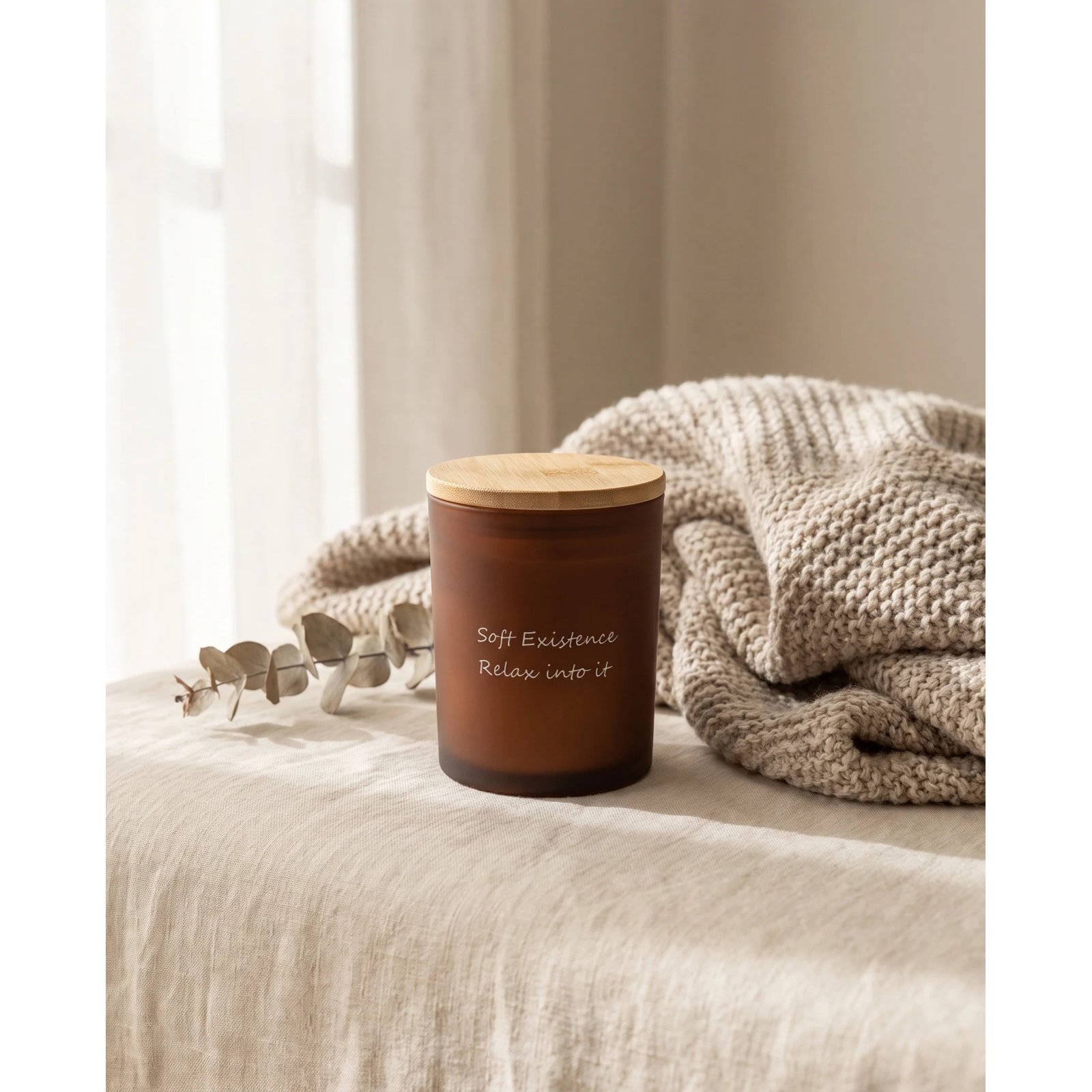 Golden Hour Scented Soy Candle, Cinnamon & Bergamot 2