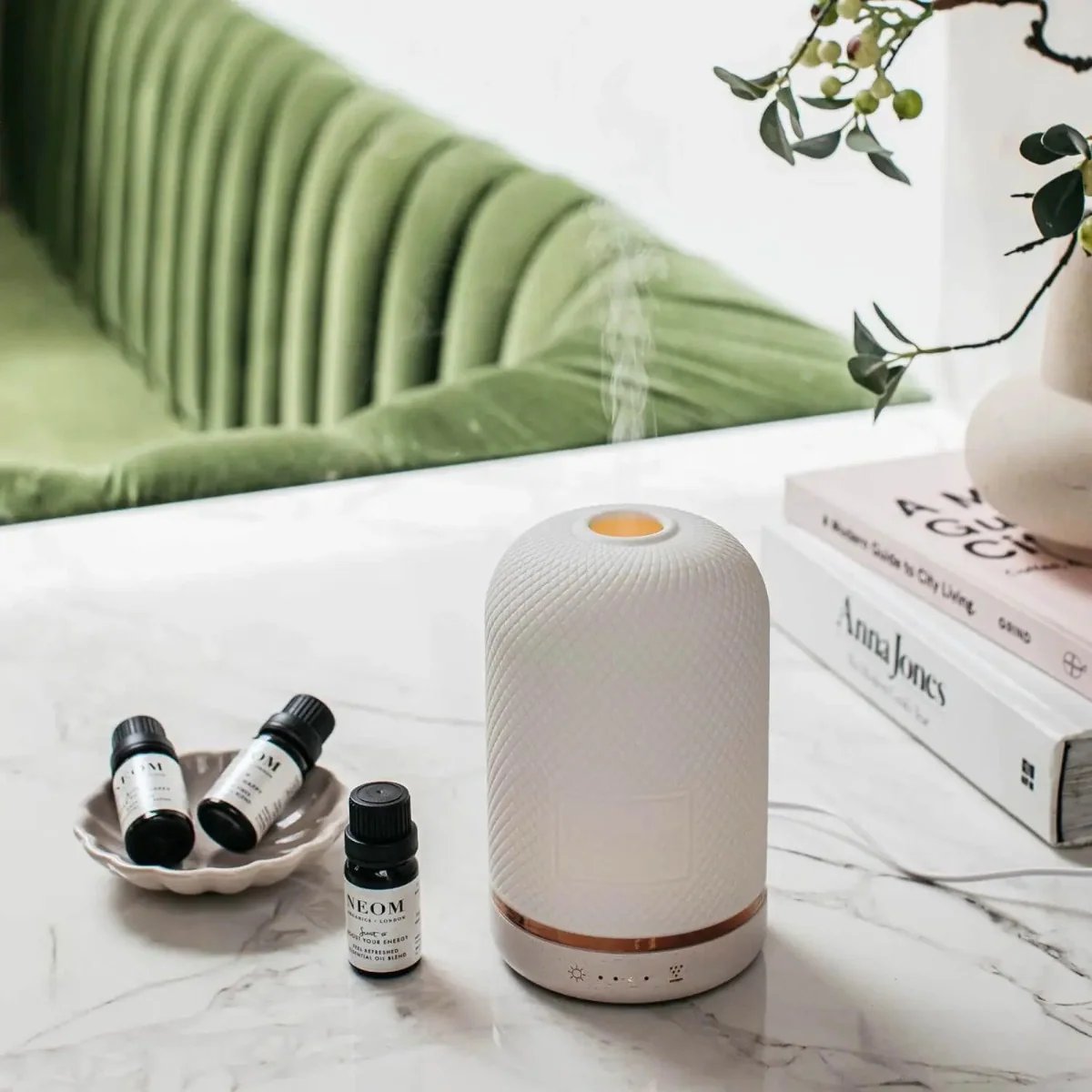 Neom Organics Wellbeing Pod - Essential Oil Diffuser 3