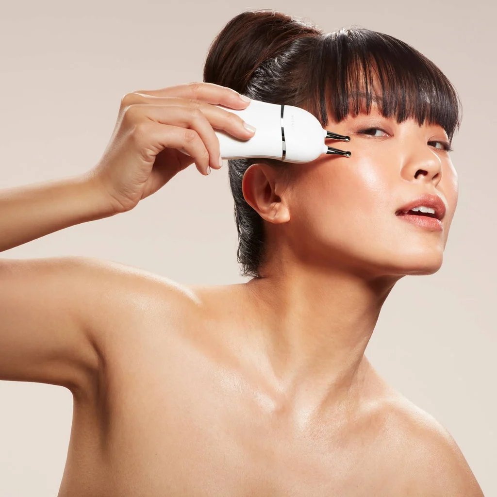 NuFACE TRINITY+ Lip & Eye Attachment 2