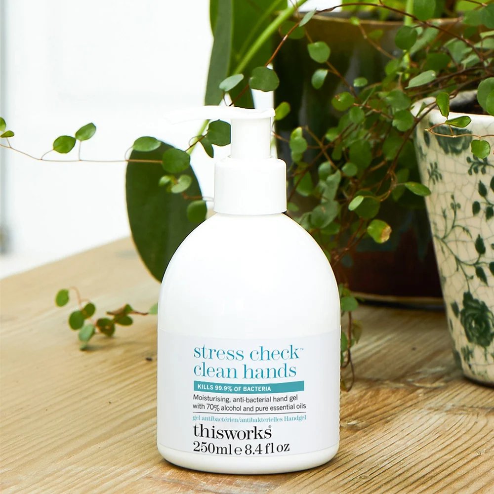 This Works Stress Check Clean Hands Sanitizer 250ml 2