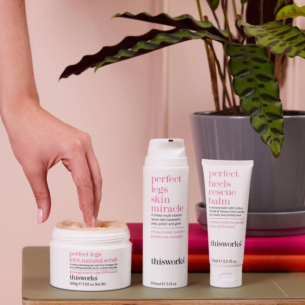 This Works Perfect Legs 100% Natural Scrub 200g 3