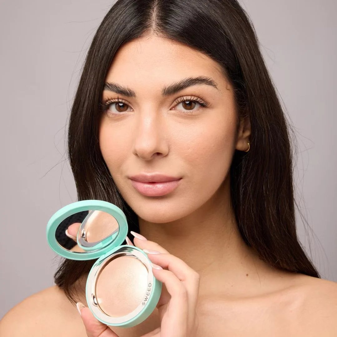 Highlighter - Aurora - Ivory Gold 2