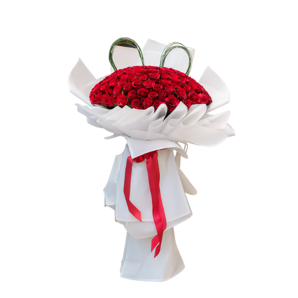 Royal Embrace – Red Roses in White Elegance