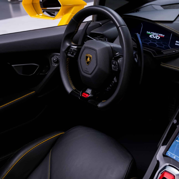 Supercar Drive Experience – Lamborghini Huracan Evo Spyder 250km 4
