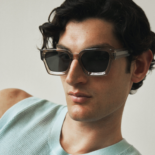 Polarised sunglasses 7