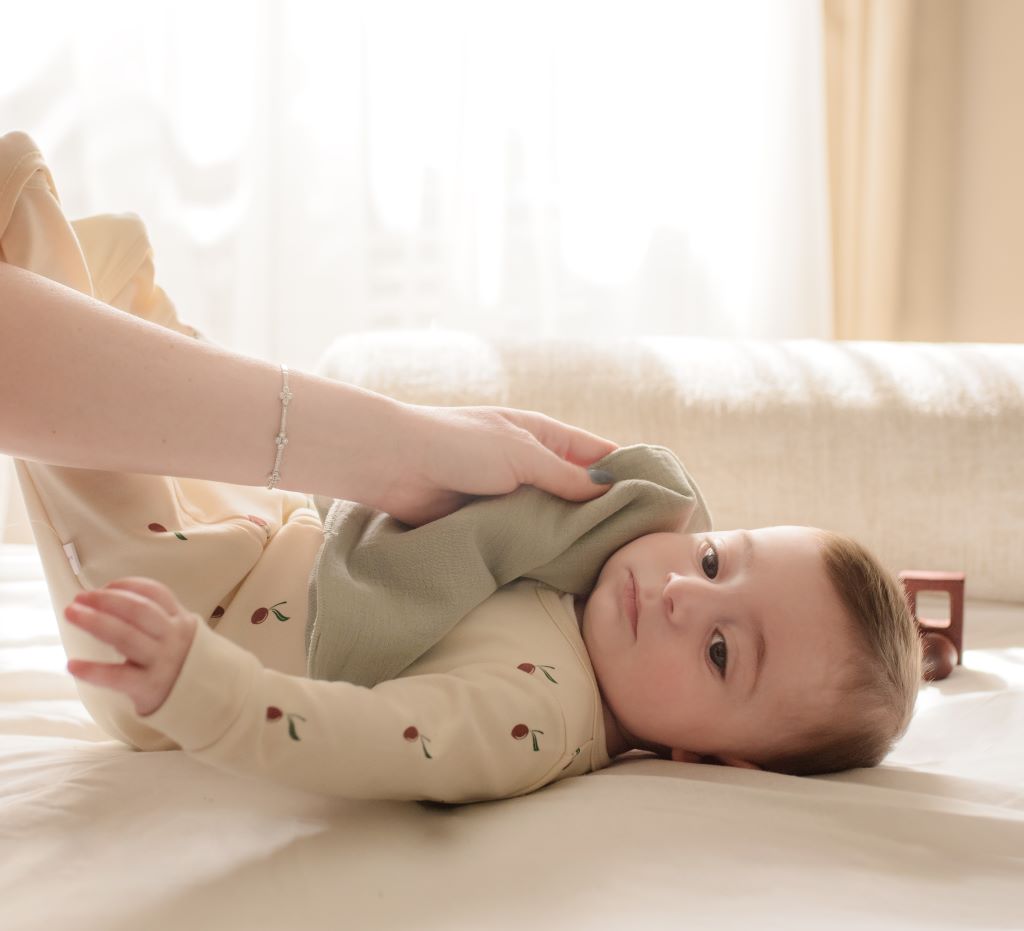 Value Pack of 3 Desert Spike Organic Muslin Face Cloths 5