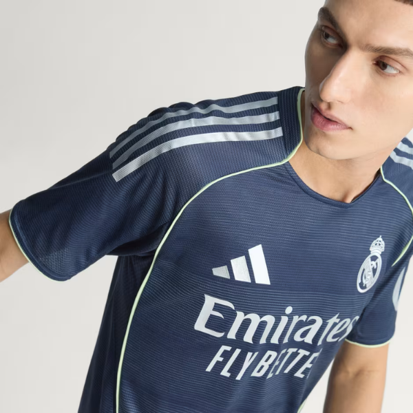 Real Madrid 25/26 Away Authentic Jersey 5