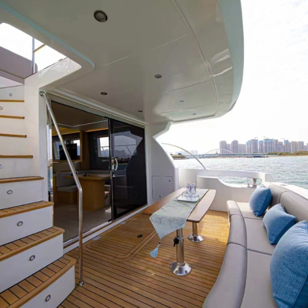 Luxurious MY Neo 52ft Yacht Experience 9
