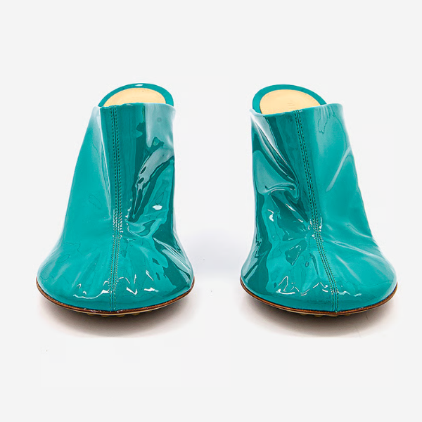 Women Supergloss Dot Pumps, Neptune 4