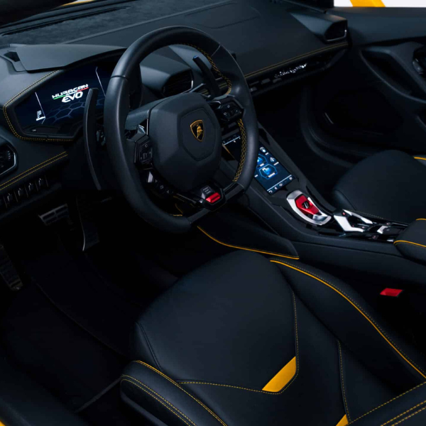 Supercar Drive Experience – Lamborghini Huracan Evo Spyder 250km 3