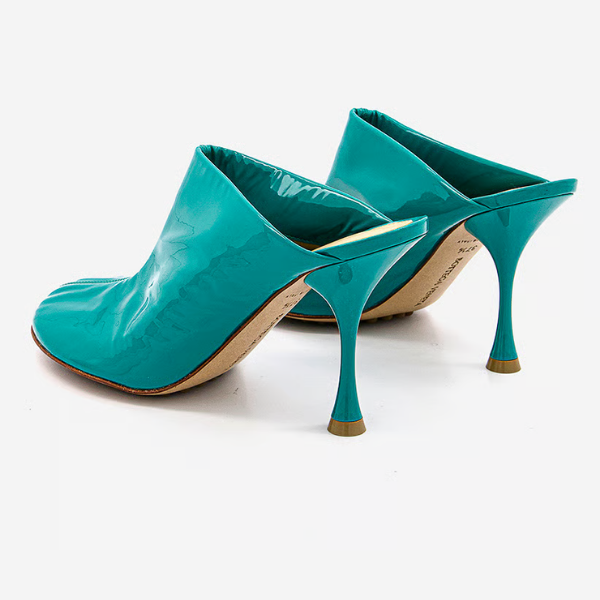 Women Supergloss Dot Pumps, Neptune 2