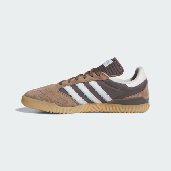 Busenitz Indoor Super 4