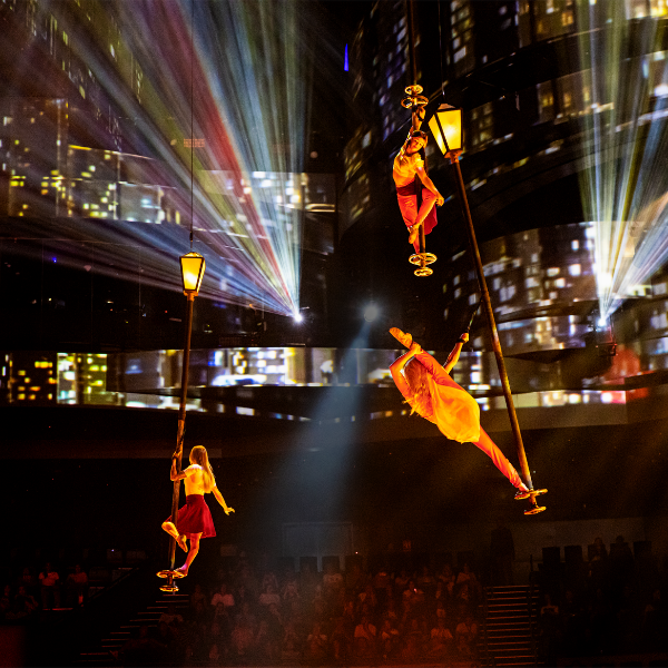 La Perle Show & Dinner Package at Babiole Restaurant | Gold Category 3