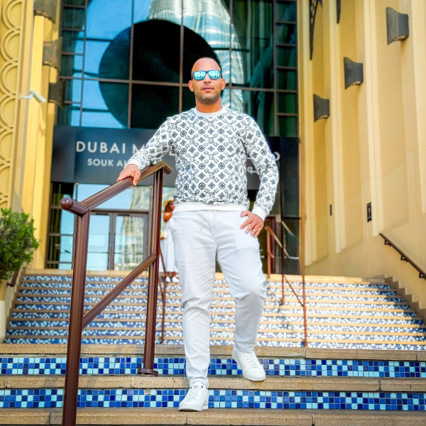 Instagrammable Videography Tour in JBR Beach Walk for Up to 4 Guests 11